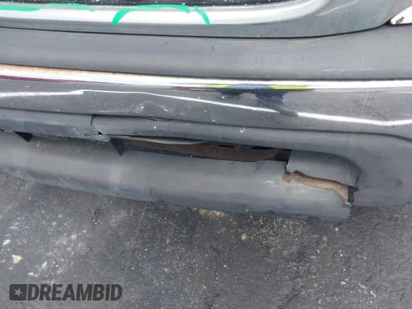 2004 Toyota Tacoma PreRunner z VIN 5TESM92N04Z356142, wystawiony jako IAAI lot #43244585 z przebiegiem 227 011 mil mil oraz . Historia ofert i sprzedaży dostępna na DreamBid. Obrazek 6.