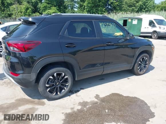 2021 Chevrolet TrailBlazer LT with VIN KL79MRSL5MB174628, listed as a IAAI auction lot 42593573 with 72,354 mi miles and . Bid and sale history available at DreamBid. Image 4.
