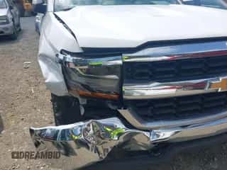 2017 Chevrolet Silverado 1500 LT с VIN 1GCVKREH2HZ221044, выставлен на аукционе IAAI как лот 43026799 с пробегом 235 274 миль миль и . История ставок и продаж доступна на DreamBid. Изображение 6.