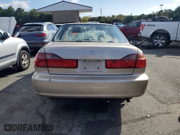 2000 Honda Accord SE with VIN 1HGCG6698YA087462, listed as a Copart auction lot 80246255 with Not provided miles and Clean title. Bid and sale history available at DreamBid. Image 6.