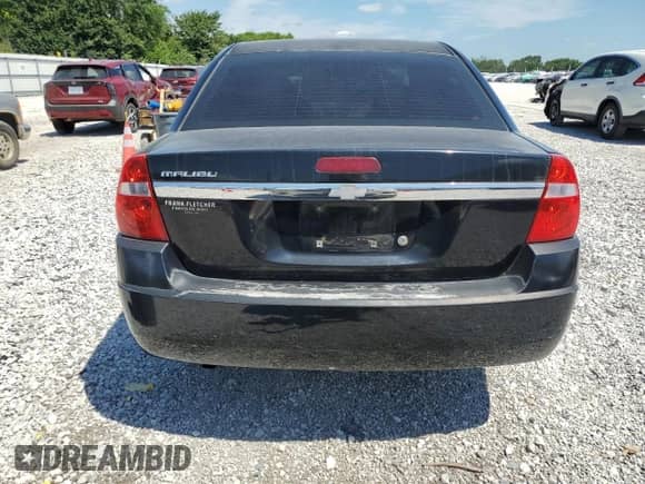 2004 Chevrolet Malibu z VIN 1G1ZS52F34F189397, wystawiony jako Copart lot #61725045 z przebiegiem 159 054 mil mil oraz Szkoda całkowita • Salvage title. Historia ofert i sprzedaży dostępna na DreamBid. Obrazek 6.