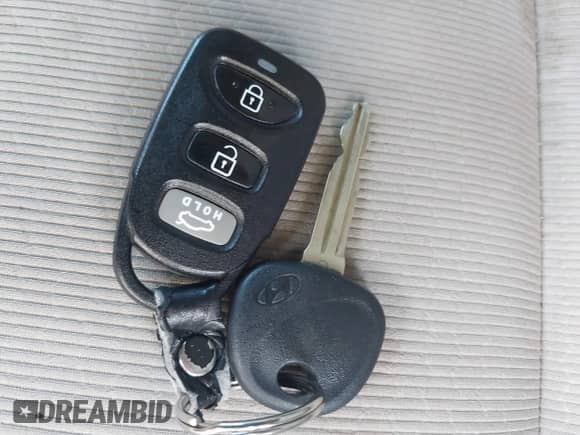 2017 Hyundai Elantra SE with VIN KMHD74LF4HU087437, listed as a IAAI auction lot 42806574 with 128,989 mi miles and . Bid and sale history available at DreamBid. Image 11.