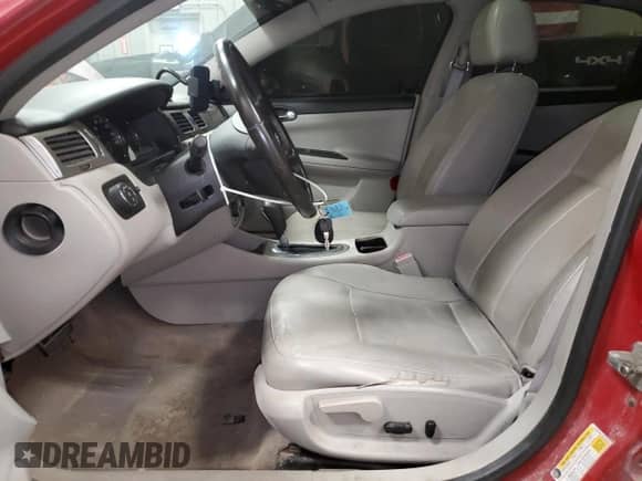 2008 Chevrolet Impala SS with VIN 2G1WD58C789276681, listed as a Copart auction lot 84438565 with 163,788 mi miles and Clean title. Bid and sale history available at DreamBid. Image 7.