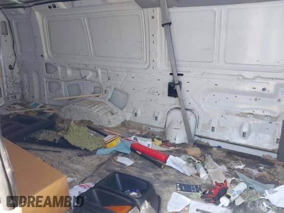 2008 Ford Econoline Cargo Commercial с VIN 1FTNS24W88DA75141, выставлен на аукционе IAAI как лот 41974472 с пробегом 188 618 миль миль и . История ставок и продаж доступна на DreamBid. Изображение 8.