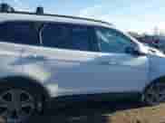 2014 Hyundai Santa Fe Limited с VIN KM8SNDHF3EU039574, выставлен на аукционе IAAI как лот 41689001 с пробегом 162 105 миль миль и . История ставок и продаж доступна на DreamBid. Изображение 14.