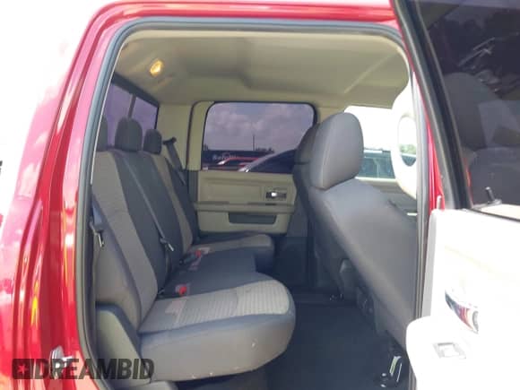 2009 Dodge 1500 Sport z VIN 1D3HB13T49J501996, wystawiony jako IAAI lot #42550456 z przebiegiem 148 884 mil mil oraz . Historia ofert i sprzedaży dostępna na DreamBid. Obrazek 8.