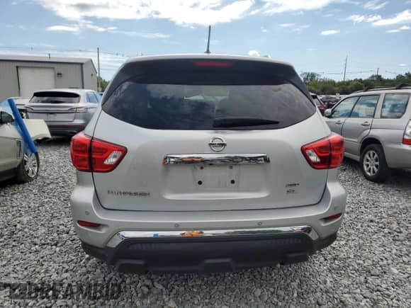 2017 Nissan Pathfinder Platinum с VIN 5N1DR2MM7HC695325, выставлен на аукционе Copart как лот 70249595 с пробегом 94 012 миль миль и Списание • Salvage title. История ставок и продаж доступна на DreamBid. Изображение 6.