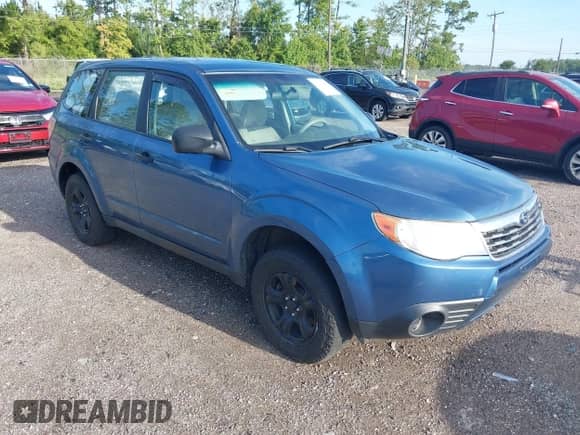 2009 Subaru Forester X z VIN JF2SH616X9G726767, wystawiony jako IAAI lot #42914011 z przebiegiem 146 558 mil mil oraz . Historia ofert i sprzedaży dostępna na DreamBid. Obrazek 1.