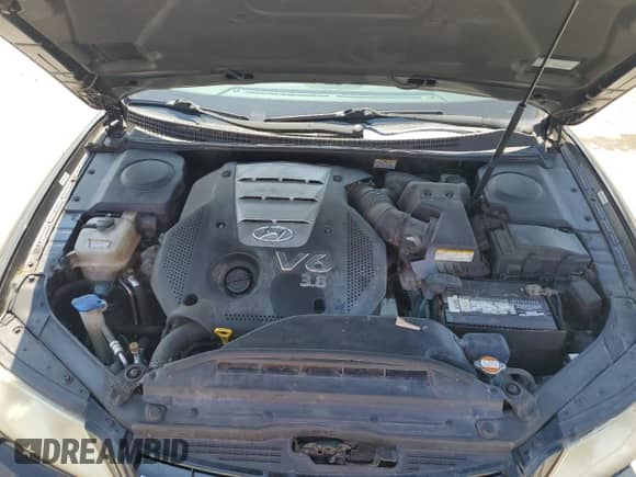 2008 Hyundai Azera Limited с VIN KMHFC46F28A258283, выставлен на аукционе Copart как лот 70442394 с пробегом 189 252 миль миль и Списание • Salvage title. История ставок и продаж доступна на DreamBid. Изображение 12.