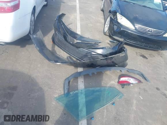 2019 Toyota Camry XSE z VIN 4T1BZ1HK1KU507488, wystawiony jako IAAI lot #43268611 z przebiegiem 128 395 mil mil oraz . Historia ofert i sprzedaży dostępna na DreamBid. Obrazek 12.