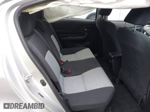 2015 Toyota Prius One z VIN JTDKDTB37F1098842, wystawiony jako IAAI lot #42599025 z przebiegiem 87 264 mil mil oraz . Historia ofert i sprzedaży dostępna na DreamBid. Obrazek 8.