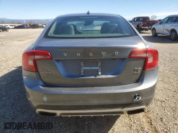 2016 Volvo S60 T5 Platinum с VIN YV4612UM8G2001134, выставлен на аукционе Copart как лот 47074075 с пробегом 131 818 миль миль и Списание • Salvage title. История ставок и продаж доступна на DreamBid. Изображение 6.