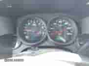 2013 Chevrolet Silverado 1500 Work Truck z VIN 1GCRKPE73DZ334475, wystawiony jako IAAI lot #43386916 z przebiegiem 161 462 mil mil oraz . Historia ofert i sprzedaży dostępna na DreamBid. Obrazek 7.