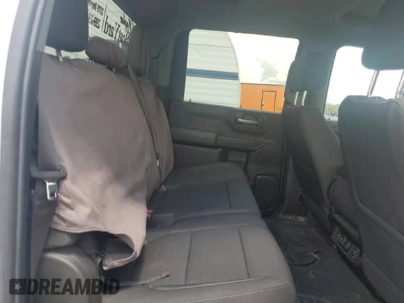 2022 Chevrolet Silverado 3500HD LT z VIN 1GC4YTEY8NF212479, wystawiony jako Copart lot #64277185 z przebiegiem 48 859 mil mil oraz Szkoda całkowita • Salvage title. Historia ofert i sprzedaży dostępna na DreamBid. Obrazek 10.