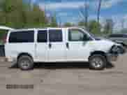 2005 Chevrolet Express Passenger with VIN 1GAHG35U051181753, listed as a IAAI auction lot 42074333 with 335,090 mi miles and . Bid and sale history available at DreamBid. Image 13.
