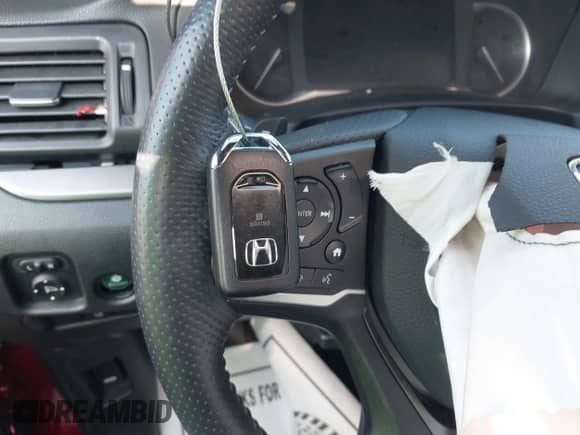 2022 Honda Passport EX-L with VIN 5FNYF8H52NB021361, listed as a IAAI auction lot 42757796 with Not provided miles and . Bid and sale history available at DreamBid. Image 11.