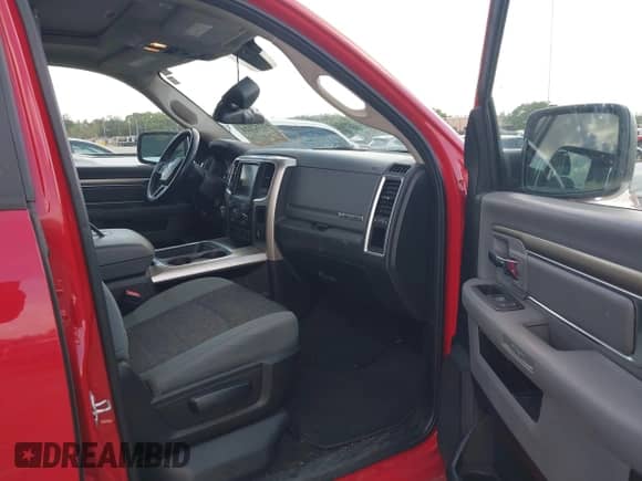 2018 Ram 1500 Big Horn с VIN 1C6RR6TT7JS266473, выставлен на аукционе IAAI как лот 41732124 с пробегом 112 129 миль миль и . История ставок и продаж доступна на DreamBid. Изображение 5.