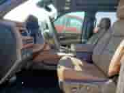2024 Chevrolet Suburban High Country z VIN 1GNSKGKL7RR332570, wystawiony jako Copart lot #66555305 z przebiegiem 12 113 mil mil oraz Szkoda całkowita • Salvage title. Historia ofert i sprzedaży dostępna na DreamBid. Obrazek 7.