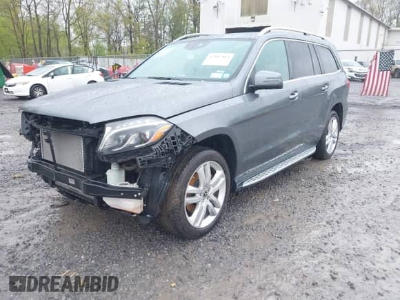 2018 Mercedes-Benz GLS 450 с VIN 4JGDF6EE5JB106257, выставлен на аукционе IAAI как лот 42187413 с пробегом 104 217 миль миль и . История ставок и продаж доступна на DreamBid. Изображение 19.
