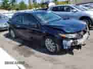 2020 Toyota Camry LE z VIN 4T1C11AK9LU874324, wystawiony jako Copart lot #80186235 z przebiegiem 154 948 mil mil oraz Nie do naprawy • Non repairable. Historia ofert i sprzedaży dostępna na DreamBid. Obrazek 4.