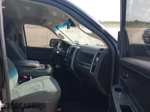 2016 Ram 1500 Tradesman с VIN 1C6RR7STXGS125476, выставлен на аукционе IAAI как лот 42526234 с пробегом 153 441 миль миль и . История ставок и продаж доступна на DreamBid. Изображение 5.