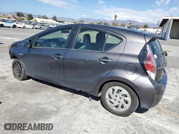 2016 Toyota Prius One z VIN JTDKDTB36G1122565, wystawiony jako Copart lot #86313435 z przebiegiem 170 064 mil mil oraz Szkoda całkowita • Salvage title. Historia ofert i sprzedaży dostępna na DreamBid. Obrazek 2.