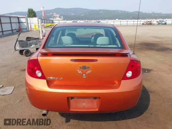 2006 Chevrolet Cobalt LT с VIN 1G1AL55F767802737, выставлен на аукционе IAAI как лот 43144904 с пробегом 114 820 миль миль и . История ставок и продаж доступна на DreamBid. Изображение 16.