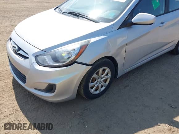 2014 Hyundai Accent GS с VIN KMHCT5AE1EU166289, выставлен на аукционе IAAI как лот 43241238 с пробегом 172 118 миль миль и . История ставок и продаж доступна на DreamBid. Изображение 6.