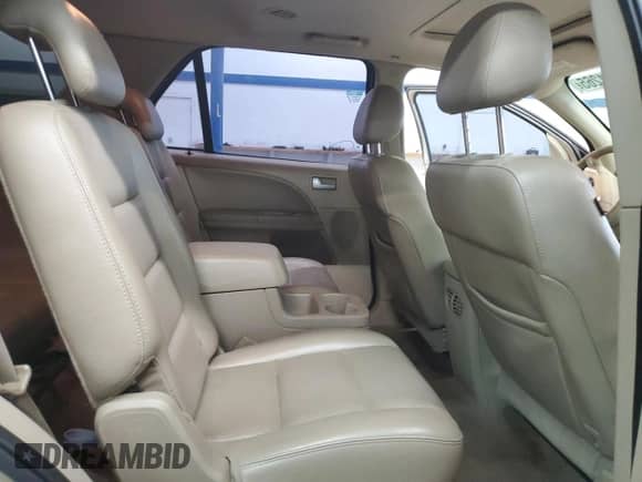 2006 Ford Freestyle Limited с VIN 1FMDK03136GA43291, выставлен на аукционе Copart как лот 88061265 с пробегом 212 296 миль миль и Списание • Salvage title. История ставок и продаж доступна на DreamBid. Изображение 12.