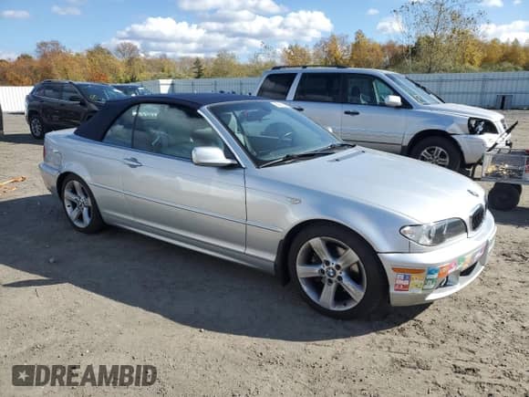 2004 BMW 3 Series 325Ci with VIN WBABW33424PL30949, listed as a Copart auction lot 86642235 with 58,752 mi miles and Clean title. Bid and sale history available at DreamBid. Image 4.