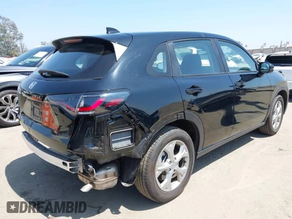 2024 Honda HR-V LX с VIN 3CZRZ1H33RM732144, выставлен на аукционе IAAI как лот 42497923 с пробегом 7 579 миль миль и . История ставок и продаж доступна на DreamBid. Изображение 4.