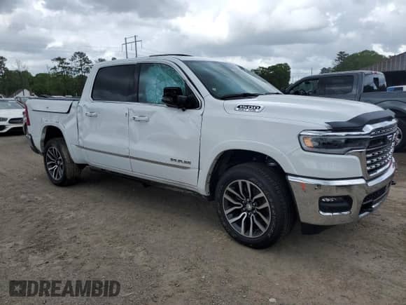 2025 Ram 1500 Limited z VIN 1C6SRFHPXSN582690, wystawiony jako Copart lot #51601045 z przebiegiem Nie podano mil oraz Szkoda całkowita • Salvage title. Historia ofert i sprzedaży dostępna na DreamBid. Obrazek 4.