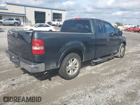 2004 Ford F-150 XL with VIN 1FTPX12544NA98936, listed as a Copart auction lot 85373505 with 145,032 mi miles and Clean title. Bid and sale history available at DreamBid. Image 3.