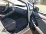 2015 Toyota Prius Four z VIN JTDKN3DU7F1887950, wystawiony jako IAAI lot #43455528 z przebiegiem 103 213 mil mil oraz . Historia ofert i sprzedaży dostępna na DreamBid. Obrazek 5.