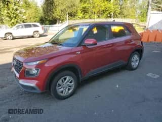 2021 Hyundai Venue SE с VIN KMHRB8A32MU121003, выставлен на аукционе Copart как лот 81081755 с пробегом 31 862 миль миль и Списание • Salvage title. История ставок и продаж доступна на DreamBid. Изображение 1.