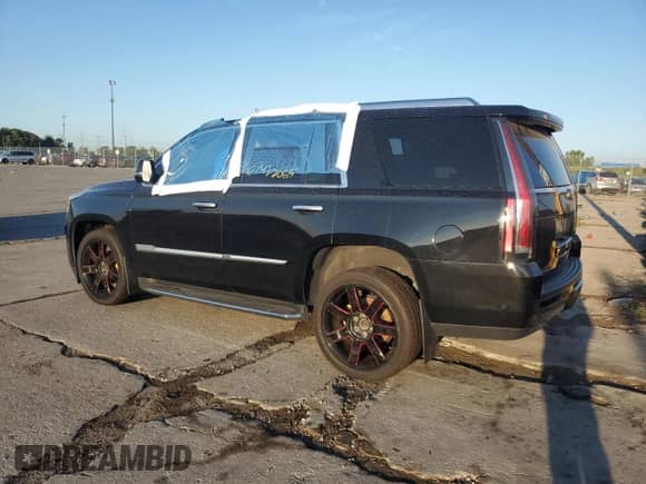 2017 Cadillac Escalade Luxury with VIN 1GYS4BKJ4HR366589, listed as a Copart auction lot 67422085 with 175,627 mi miles and Clean title. Bid and sale history available at DreamBid. Image 2.