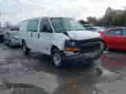 2003 Chevrolet Express Cargo с VIN 1GCGG25U431160656, выставлен на аукционе IAAI как лот 40876526 с пробегом 438 231 миль миль и . История ставок и продаж доступна на DreamBid. Изображение 1.