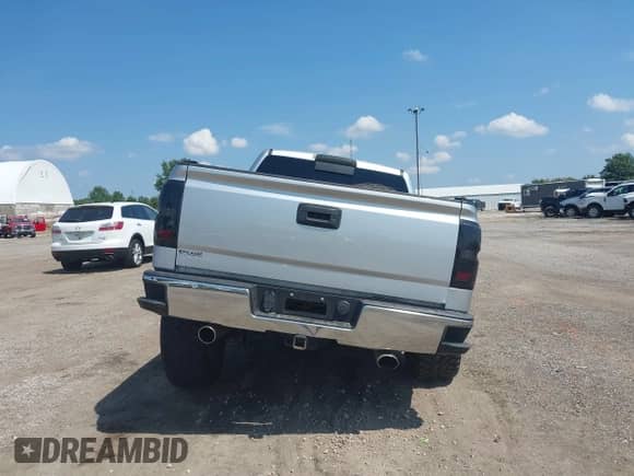 2014 Chevrolet Silverado 1500 LTZ with VIN 3GCUKSECXEG468489, listed as a IAAI auction lot 43008591 with 187,583 mi miles and . Bid and sale history available at DreamBid. Image 17.