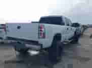 2001 Chevrolet Silverado 2500HD LS with VIN 1GCHK23U51F199522, listed as a IAAI auction lot 41552550 with 291,272 mi miles and . Bid and sale history available at DreamBid. Image 4.