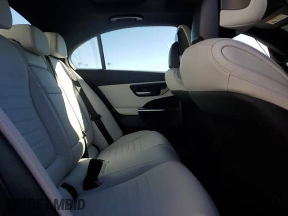 2022 Mercedes-Benz C 300 with VIN W1KAF4GB0NR018718, listed as a Copart auction lot 68028015 with 27,984 mi miles and Salvage title. Bid and sale history available at DreamBid. Image 10.