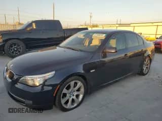 2008 BMW 5 Series 535i с VIN WBANW13588CZ84975, выставлен на аукционе Copart как лот 87480255 с пробегом 173 107 миль миль и Чистый • Clean title. История ставок и продаж доступна на DreamBid. Изображение 1.