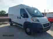 2019 Ram ProMaster Cargo z VIN 3C6TRVCG7KE502322, wystawiony jako IAAI lot #41863824 z przebiegiem 355 881 mil mil oraz . Historia ofert i sprzedaży dostępna na DreamBid. Obrazek 1.