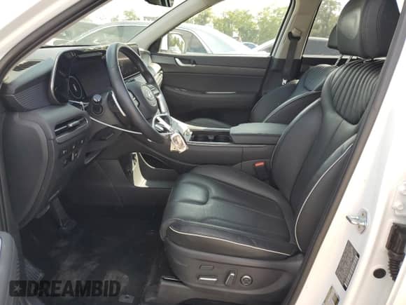 2023 Hyundai Palisade Limited с VIN KM8R5DGE6PU528321, выставлен на аукционе Copart как лот 67070574 с пробегом 22 377 миль миль и Списание • Salvage title. История ставок и продаж доступна на DreamBid. Изображение 7.