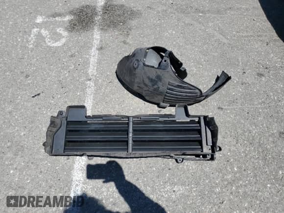 2017 Hyundai Sonata Limited with VIN KMHE54L23HA074719, listed as a Copart auction lot 65992205 with 170,386 mi miles and Salvage title. Bid and sale history available at DreamBid. Image 12.