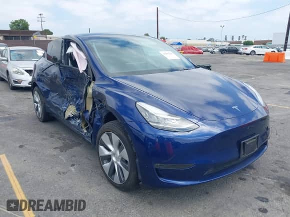 2023 Tesla Model Y Long Range с VIN 7SAYGDEE4PA146570, выставлен на аукционе IAAI как лот 42803265 с пробегом 33 836 миль миль и . История ставок и продаж доступна на DreamBid. Изображение 1.