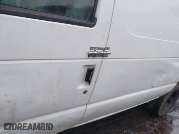 1998 Ford Econoline Cargo Commercial с VIN 1FTSE34L3WHA59117, выставлен на аукционе IAAI как лот 41580179 с пробегом Не указан миль и . История ставок и продаж доступна на DreamBid. Изображение 6.