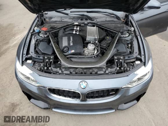 2017 BMW M3 z VIN WBS8M9C37H5G86176, wystawiony jako Copart lot #61449215 z przebiegiem 71 108 mil mil oraz Szkoda całkowita • Salvage title. Historia ofert i sprzedaży dostępna na DreamBid. Obrazek 11.