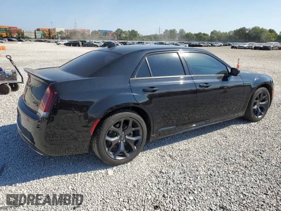 2023 Chrysler 300 S с VIN 2C3CCABT4PH577559, выставлен на аукционе Copart как лот 70669335 с пробегом 10 314 миль миль и Списание • Salvage title. История ставок и продаж доступна на DreamBid. Изображение 3.