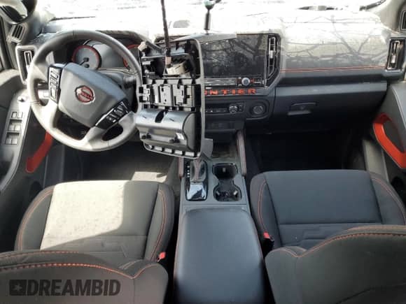 2025 Nissan Frontier SV with VIN 1N6ED1EJ0SN604183, listed as a Copart auction lot 54920385 with 6,078 mi miles and Salvage title. Bid and sale history available at DreamBid. Image 8.