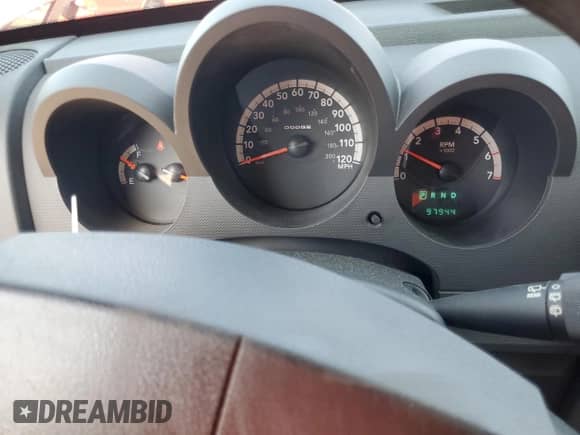 2011 Dodge Nitro Heat with VIN 1D4PU4GX7BW501208, listed as a Copart auction lot 68367445 with 97,944 mi miles and Salvage title. Bid and sale history available at DreamBid. Image 9.